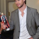 chris-hemsworth-042011-1[1]