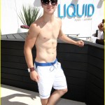 david-henrie-liquid-pool-party-25