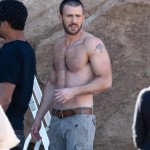 article-2095401-118FE44A000005DC-522_634x685