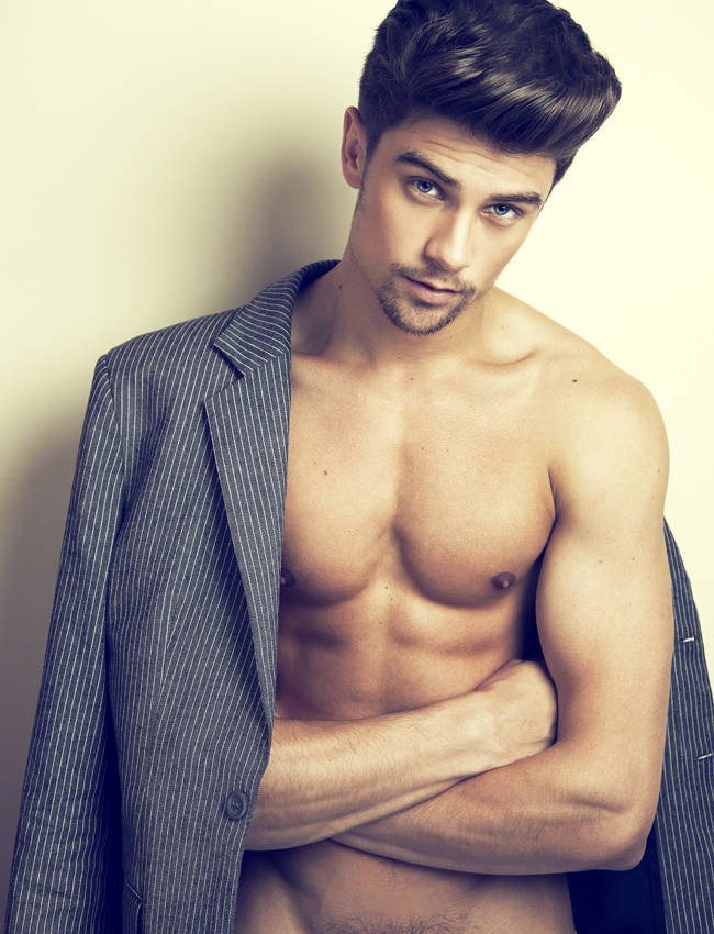 Model Of The Day: Raphael Sander (Junior Magazine)