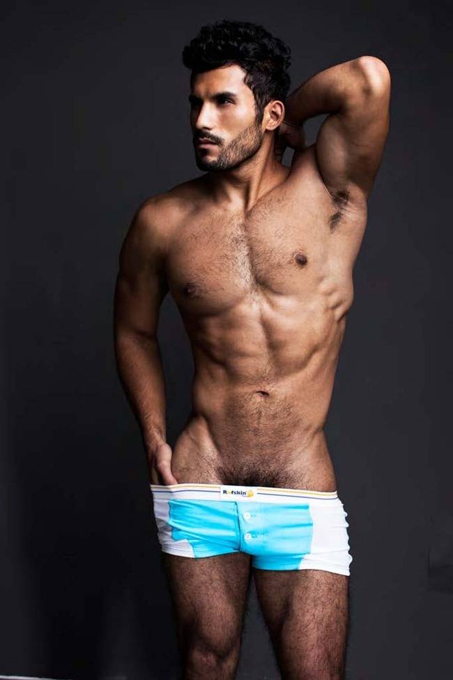 Ummmm… Wow Model Joey Jose Parra Daily Squirt