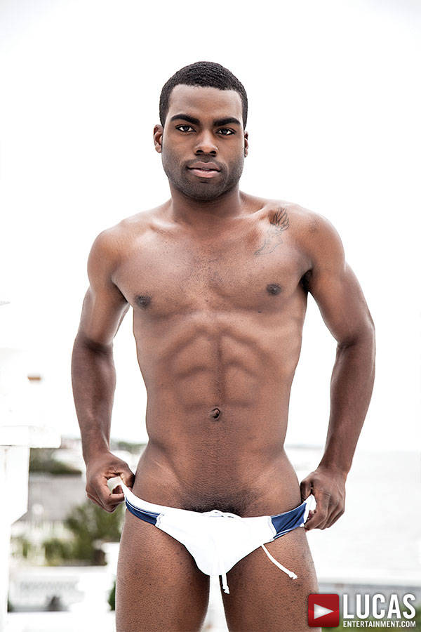 Model Of The Day Taye Knight Daily Squirt