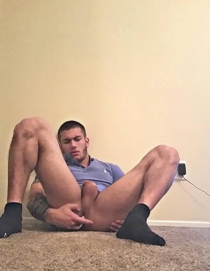 Hot Dude Playing With Himself Daily Squirt