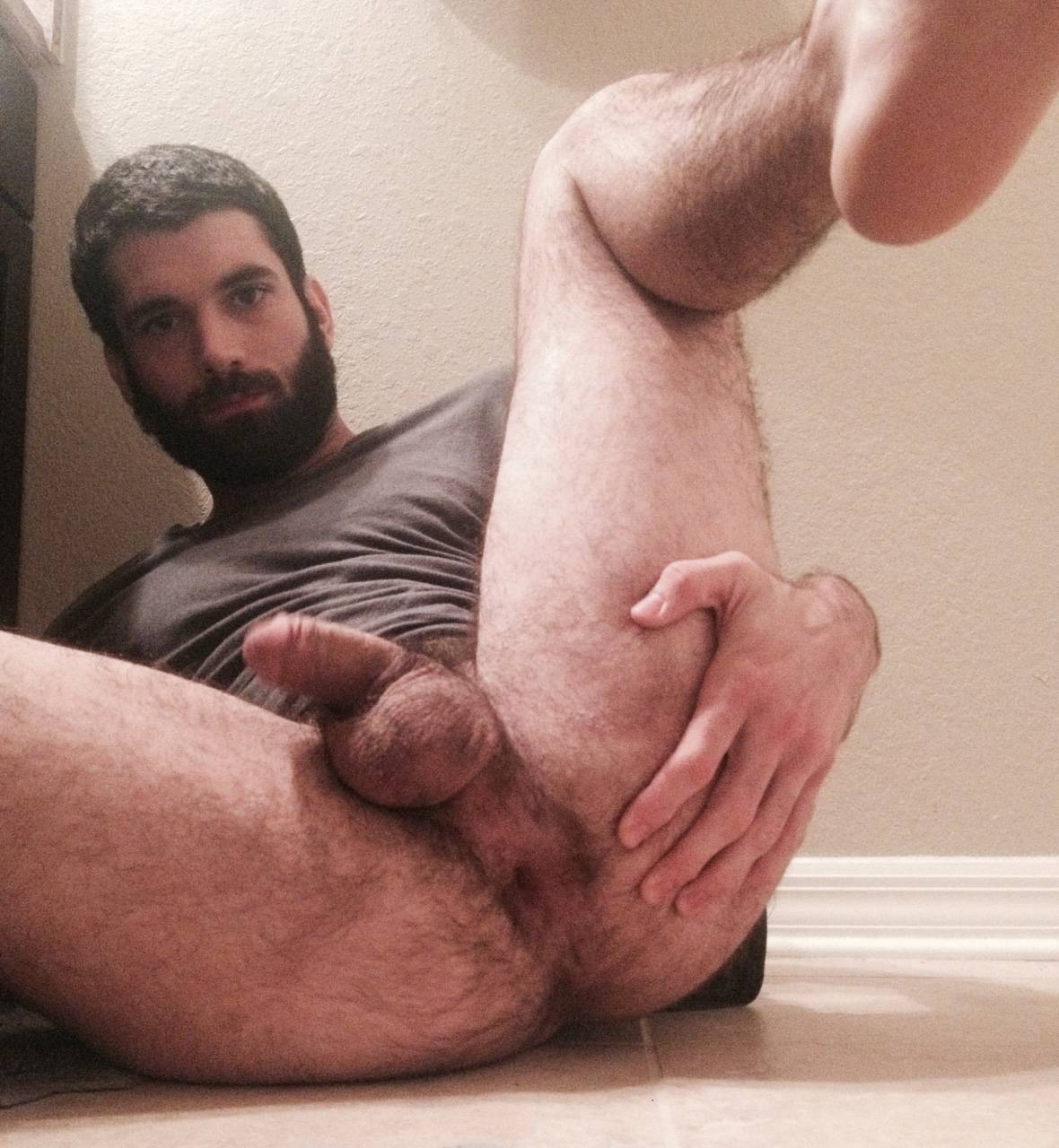 amateur hairy gay porn