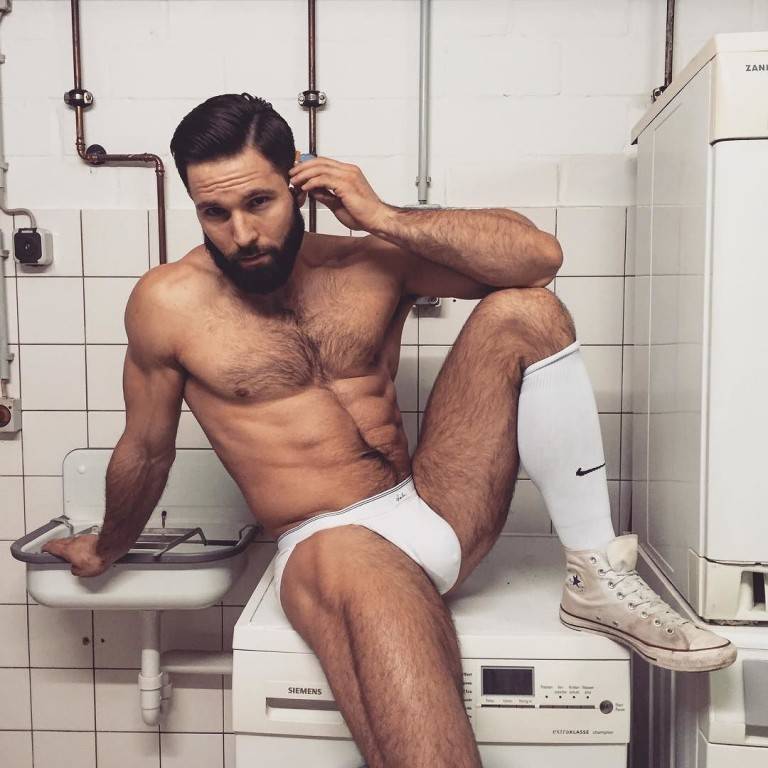 MODEL OF THE DAY: MALE MODEL SEBASTIAN SWIATEK…