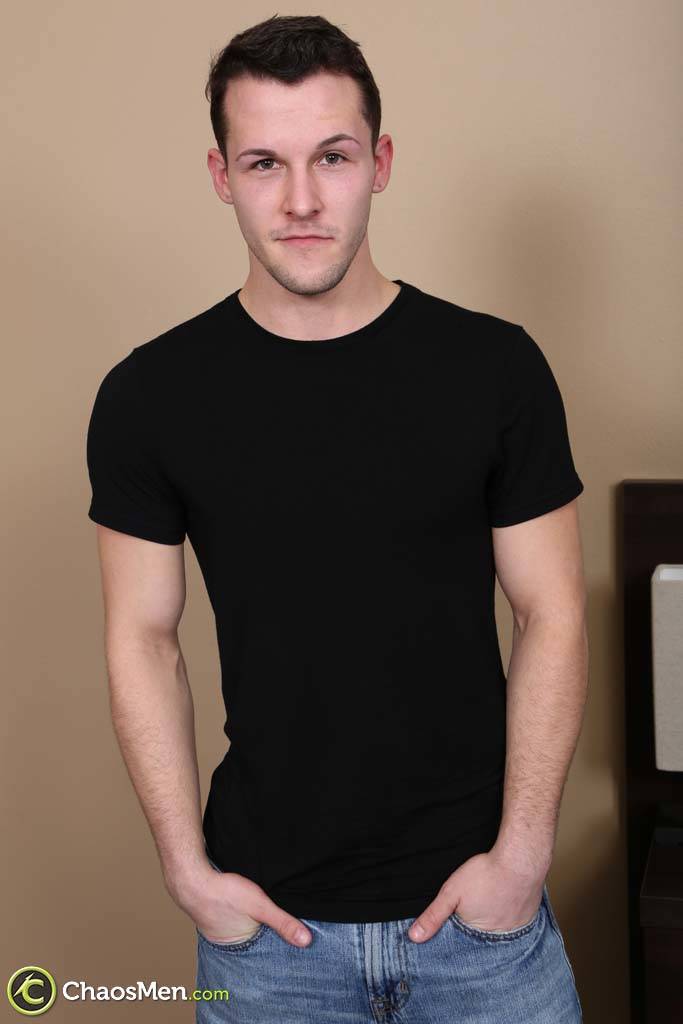 1767_chaosmen_braden_solo_hires_001