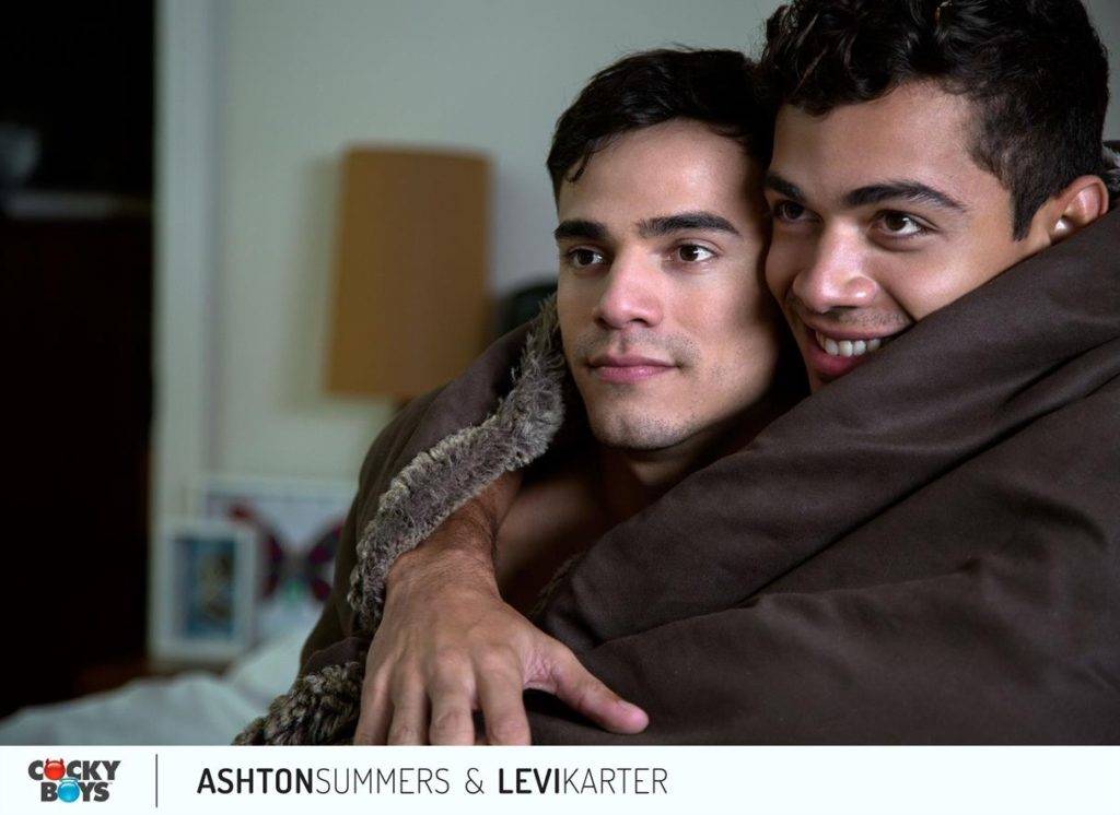 SUMMER LOVING: ASHTON SUMMERS FUCKS LEVI CARTER @ COCKY BOYS.