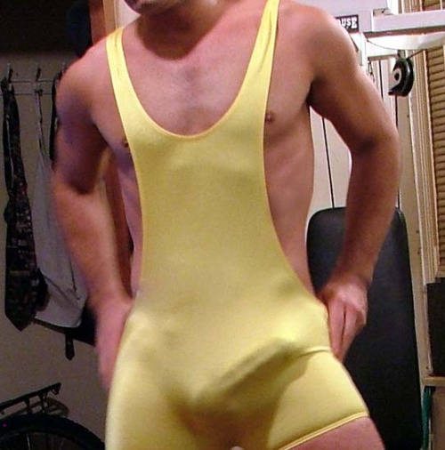 Jacked Stud in a Yellow Singlet with a Boner