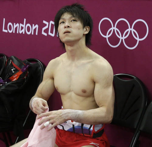 Kohei Uchimura and his beautiful pecs
