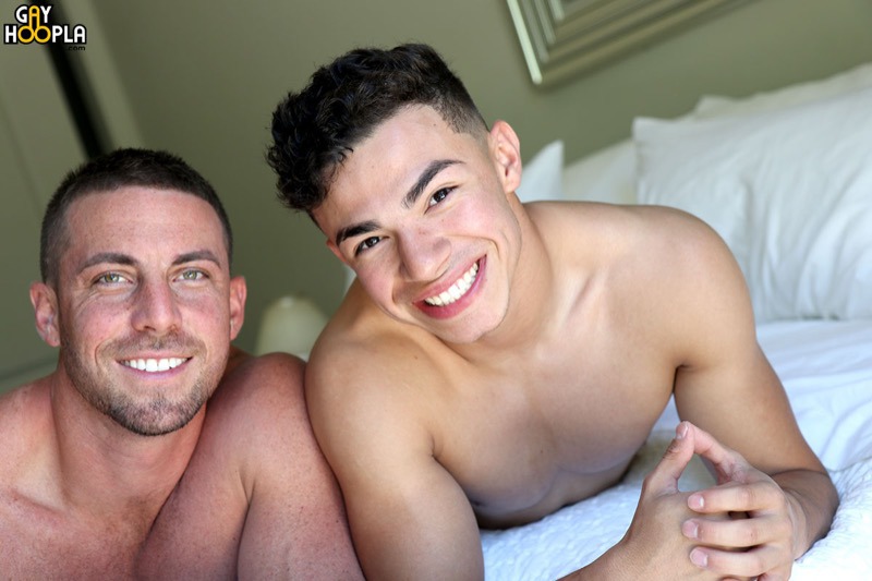 Derek Jones fucks tight bottom Julian Rodriguez @ GAYHOOPLA…