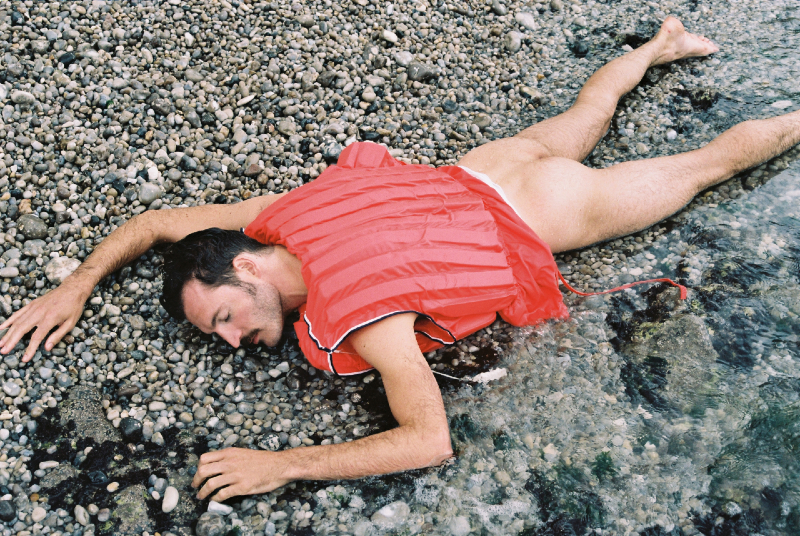 Élie Villette is focused on the stories of men