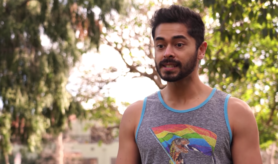 HOTARIOUS! ‘BOYFRIEND D VS VACATION D’ & ‘STRAIGHT KINKS VS GAY KINKS’