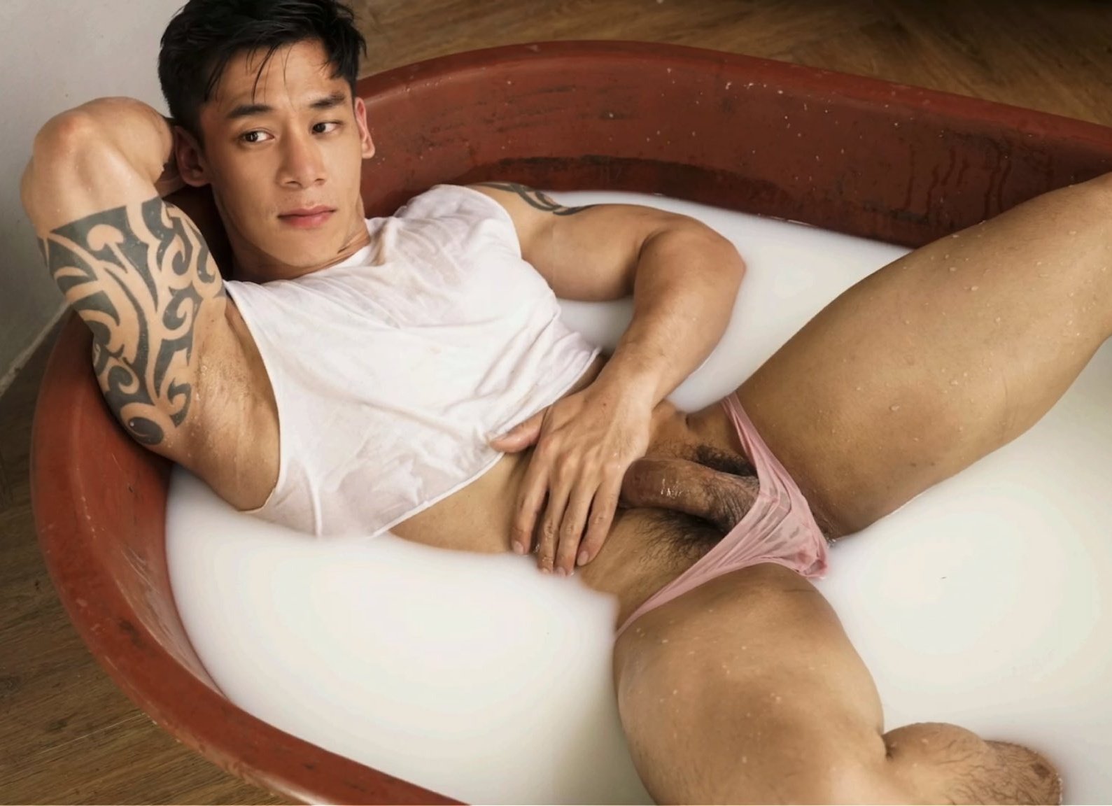 UMMMMMM… WOW!!!
