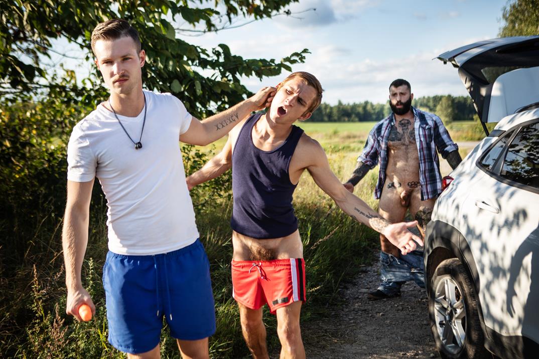 Roadside ASS-istance W/ Markus Kage, Theo Brady & Benjamin Blue