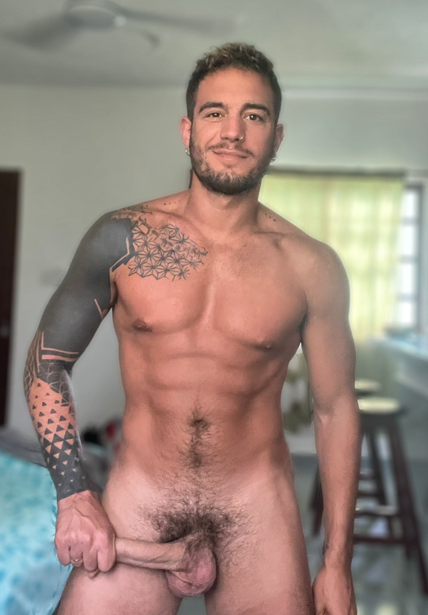 Model of the day: pablo hernandez daily squirt