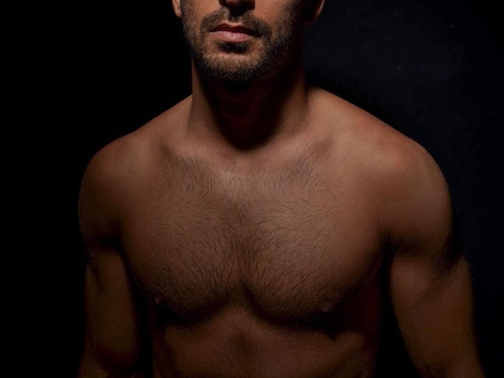 gay shirtless greek man ready to find hot gay hookups and gay M4m sex in athens greece